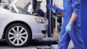 Car service tech