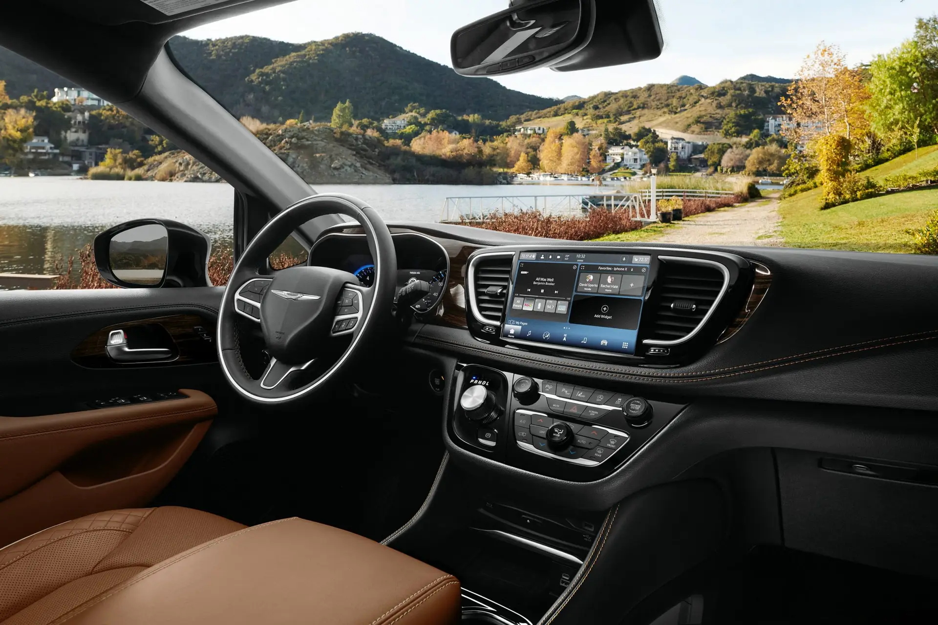 2021 Chrysler Pacifica interior