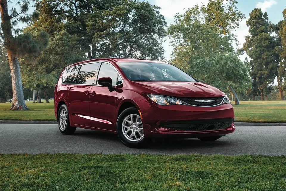 2021 Chrysler Grand Caravan Exterior