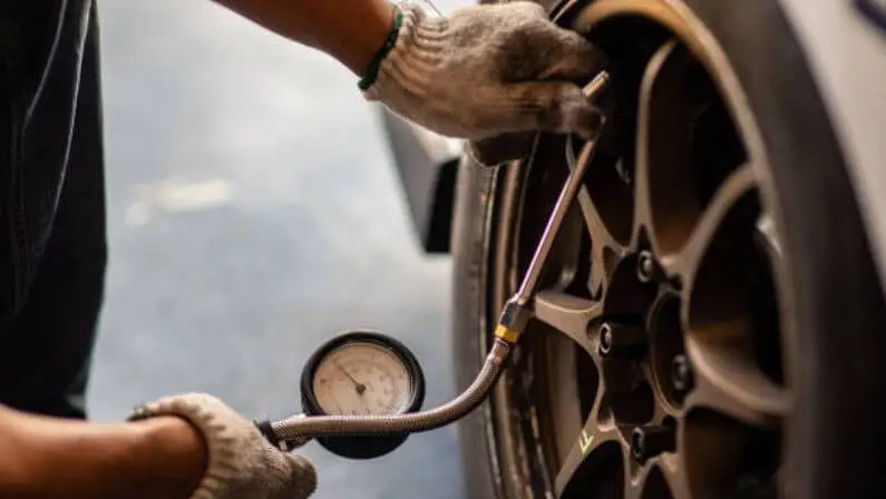 Mastering Tire Maintenance A Step-by-Step Guide to How to Put Air in Car Tire